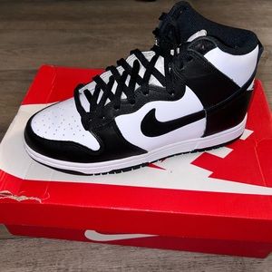 Brand **New**Nike high top dunks